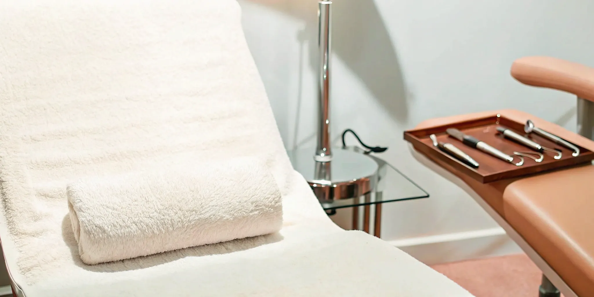 SkinPen vs. microneedling tools in a treatment room.