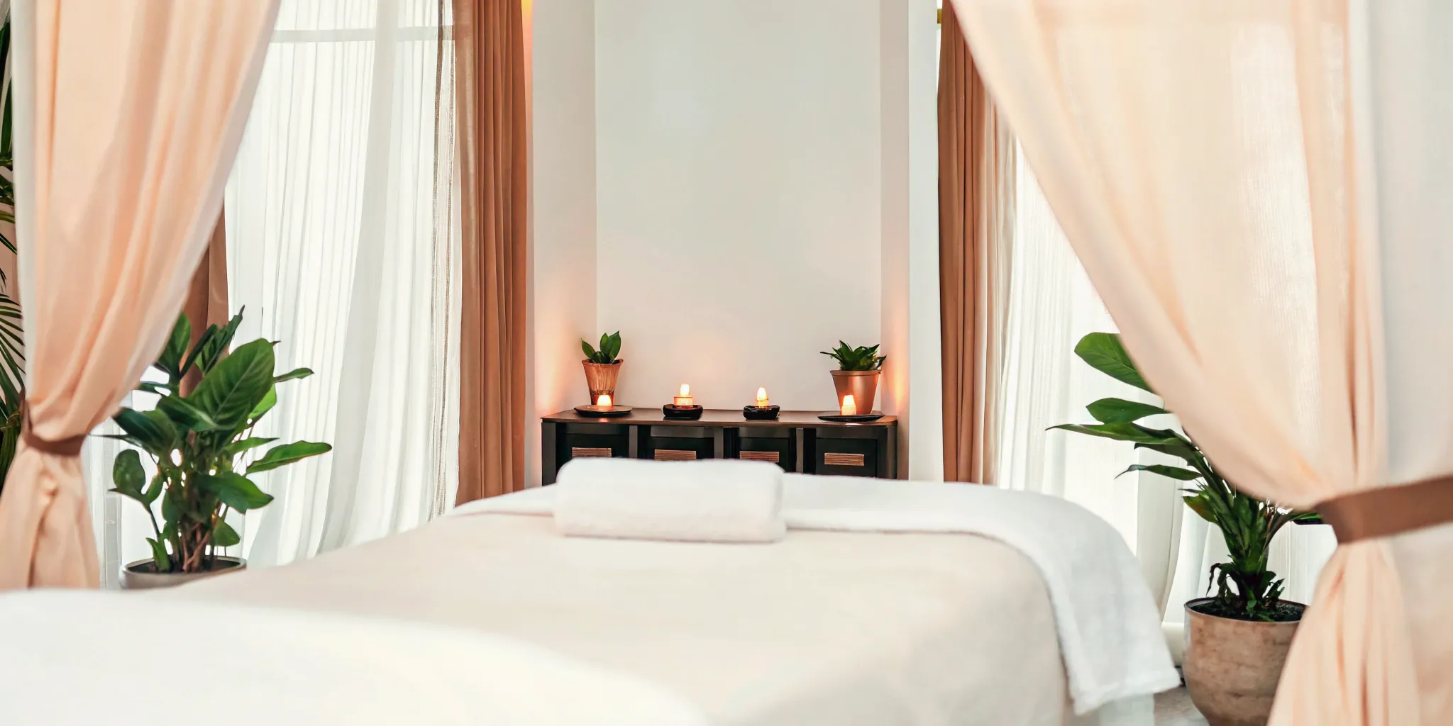 Lewisville body contouring treatment room.