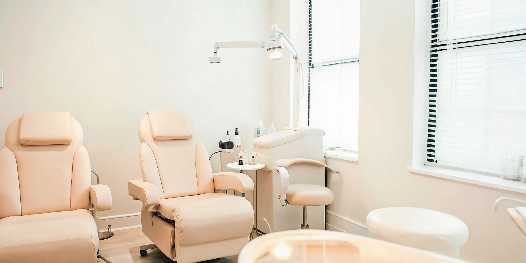 Modern DFW medical spa consultation room for how to choose a med spa